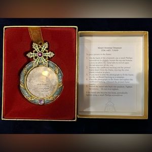 Enameled Metal Rhinestones Snowflake Costco Christmas Ornament Picture Frame NIB